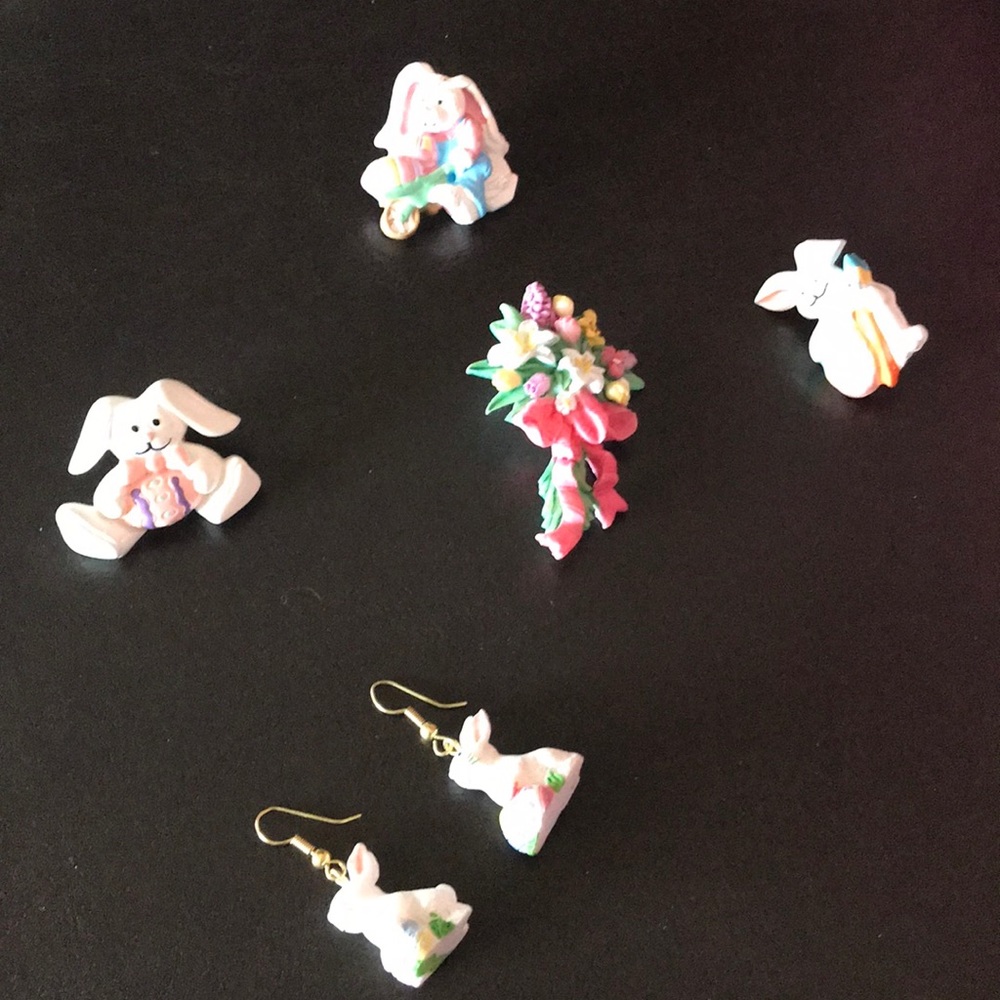 Easter broaches (4) & Easter Bunny Earrings